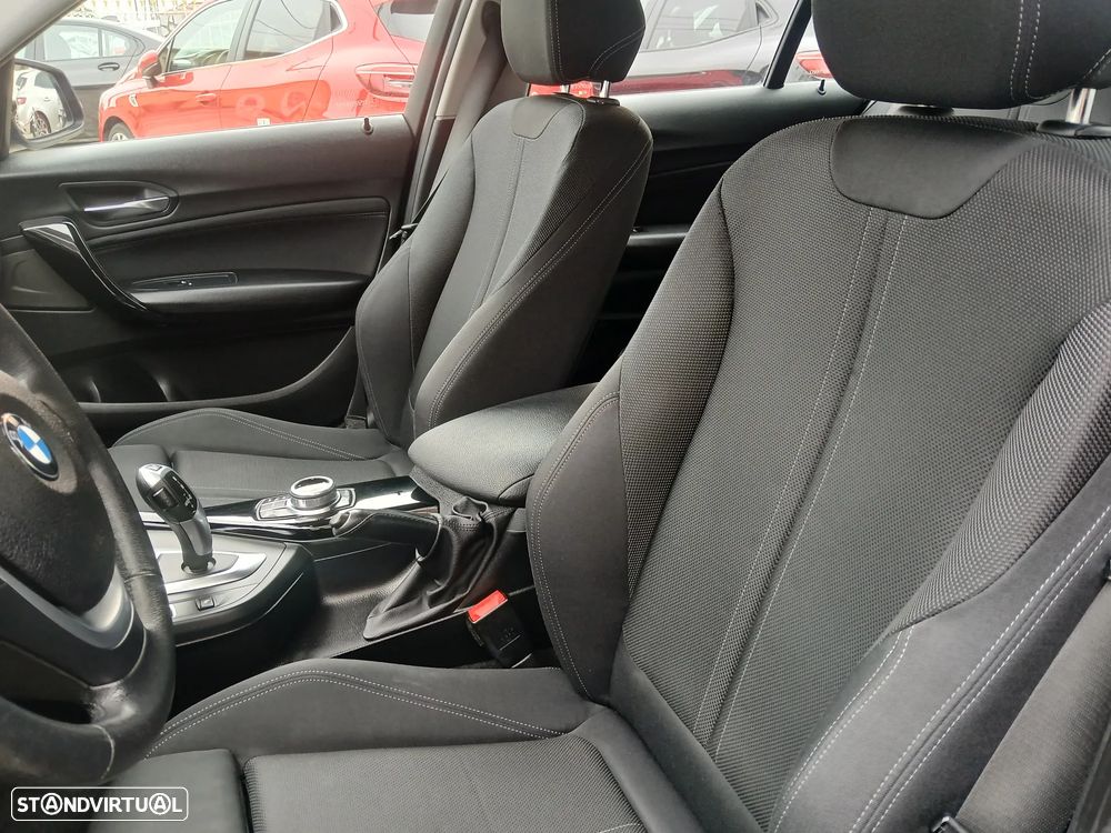 BMW 116 d Aut. Sport Line - 34