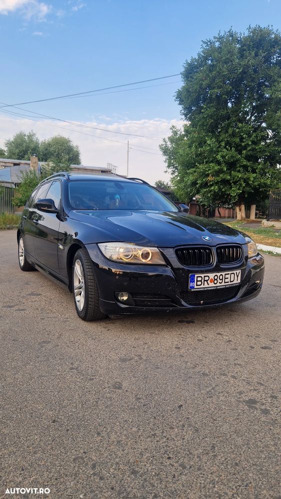 BMW Seria 3 320d - 19