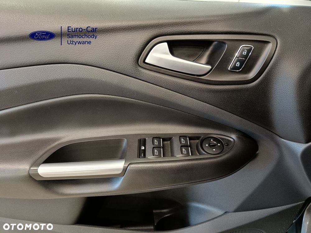 Ford Kuga 1.5 EcoBoost 4x4 Titanium - 24
