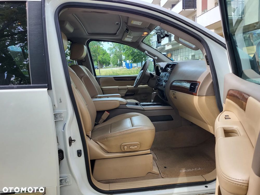 Nissan Armada - 35