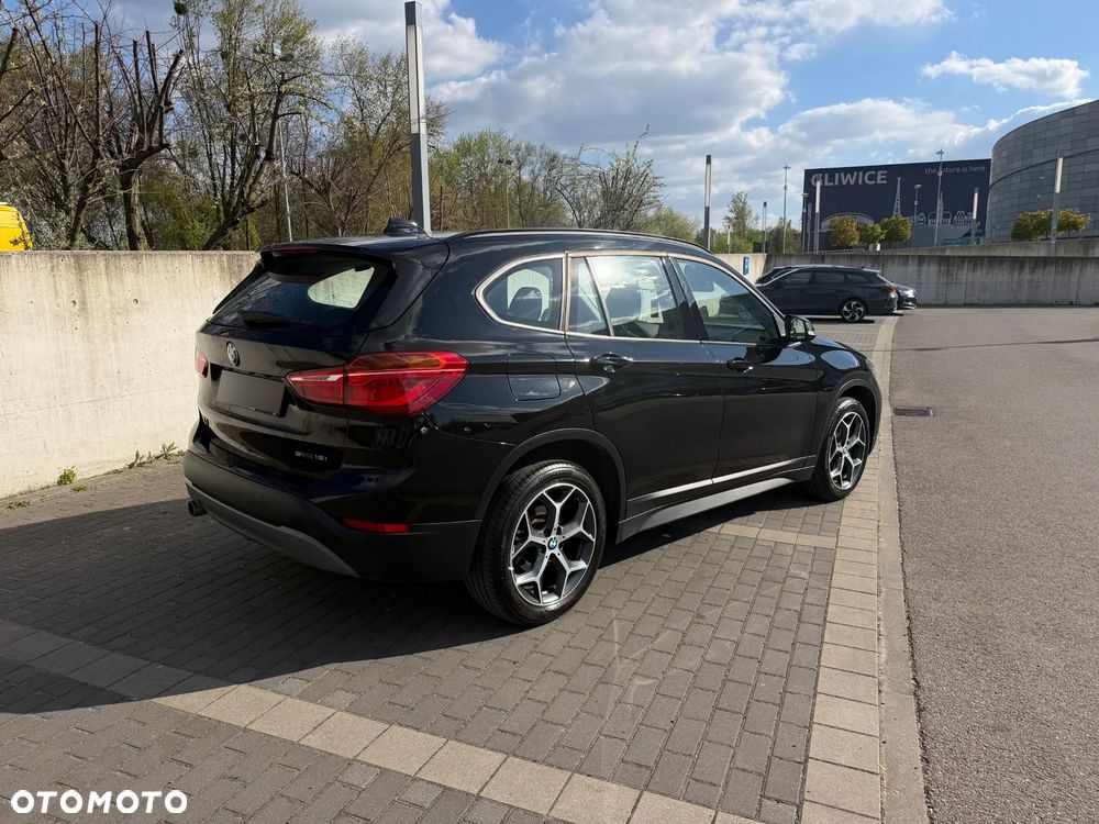 BMW X1 sDrive18i - 3