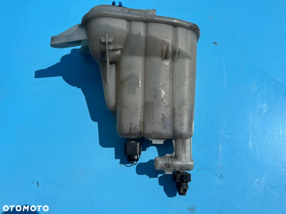 ZBIORNIK SPRYSKIWACZY AUDI A4 B8 8K0121403G - 4