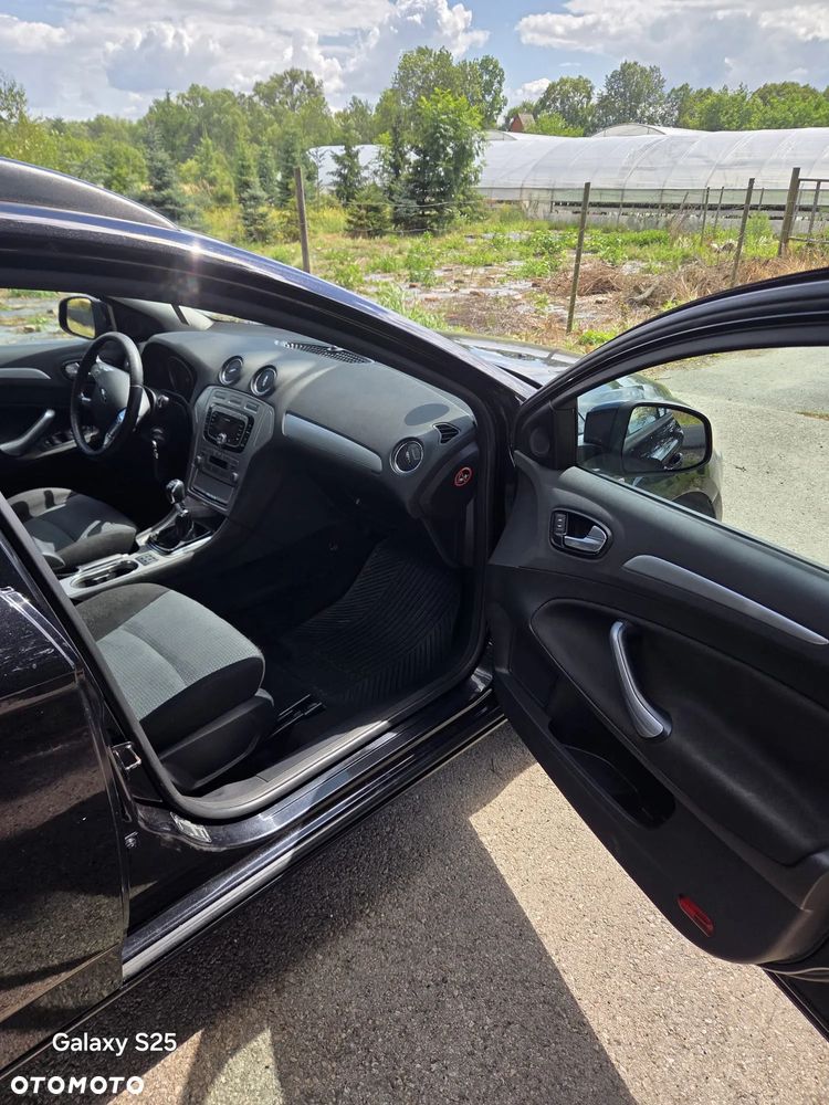 Ford Mondeo 2.0 TDCi Titanium - 9