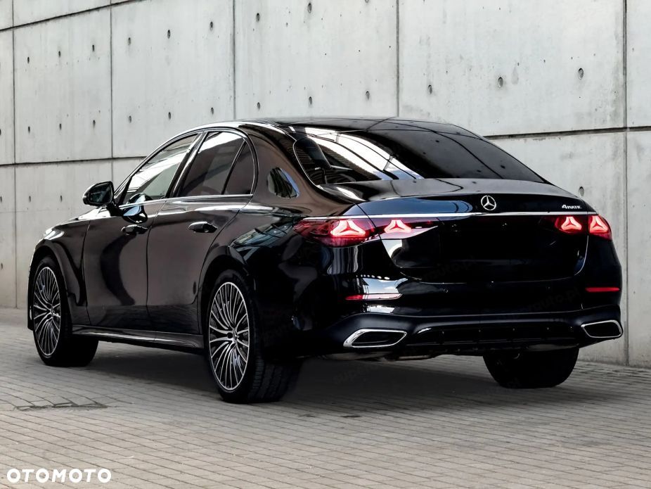 Mercedes-Benz Klasa E 220 d mHEV 4-Matic AMG 9G-Tronic - 5