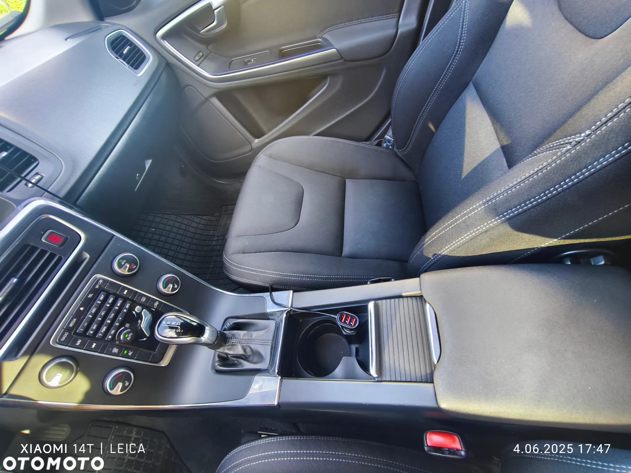 Volvo V60 D4 AWD Kinetic - 26