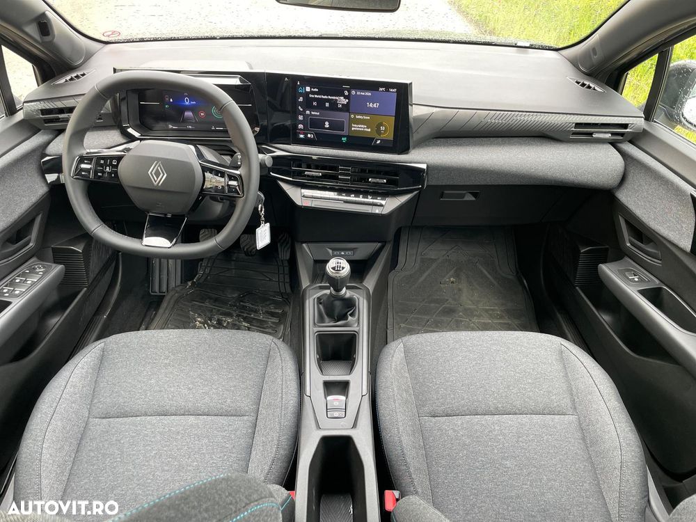 Renault Clio VI TCe 115 Evolution - 10
