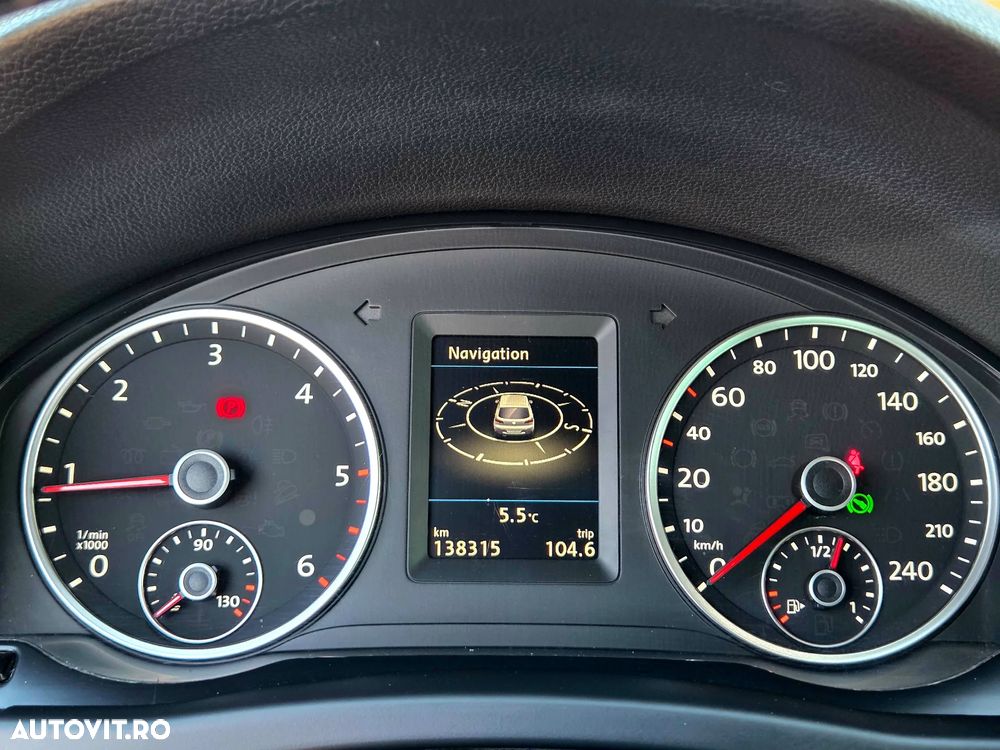 Volkswagen Tiguan 2.0 TDI SCR 4MOTION BlueMotion Technology DSG Lounge Sport & Style - 16