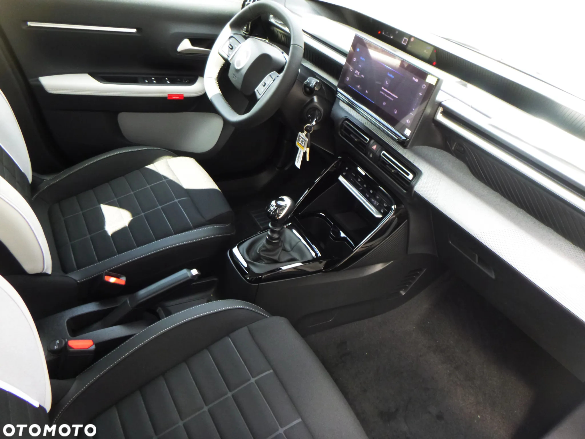 Citroën C3 1.2 T Plus - 22