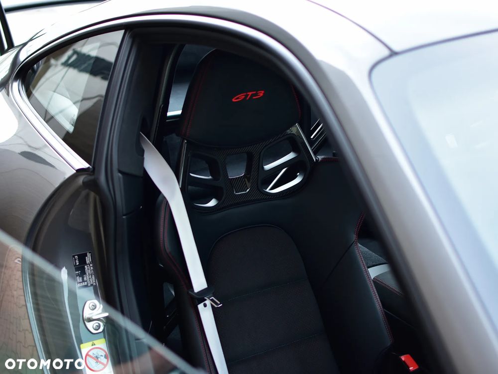 Porsche 911 GT3 - 23