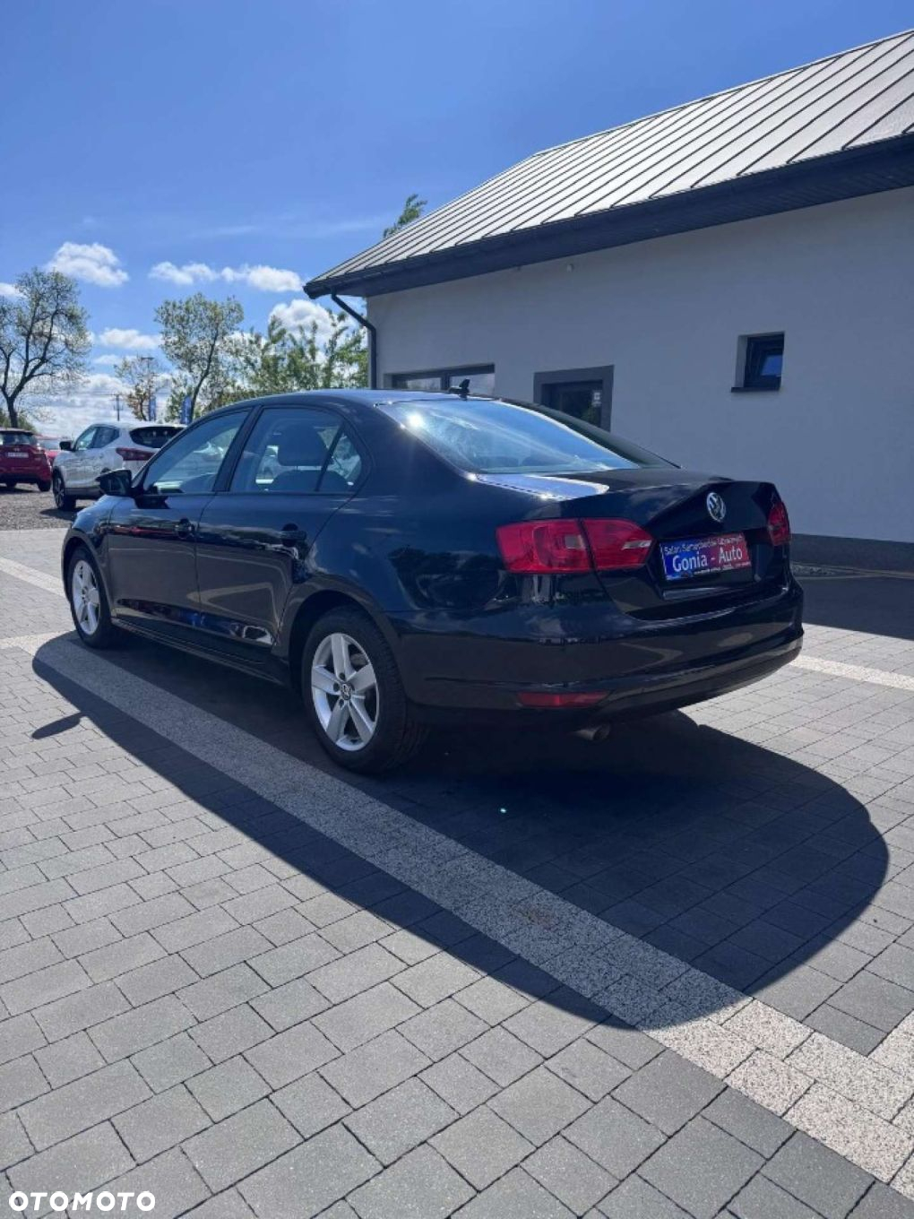 Volkswagen Jetta - 5