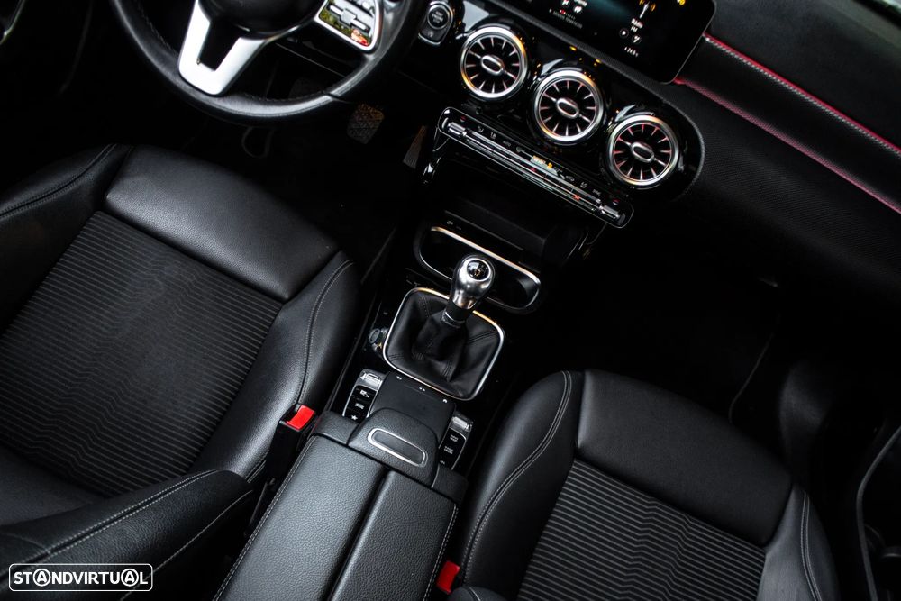 Mercedes-Benz A 180 d Business Solutions - 36