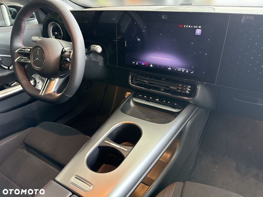 Mercedes-Benz CLA - 8
