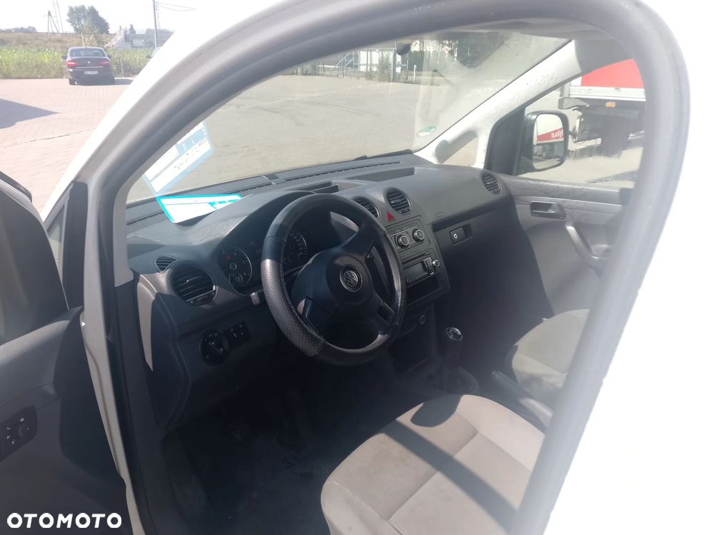 Volkswagen CADDY klimatyzacja, podgrzewane fotele, grudzień 2015 - 6