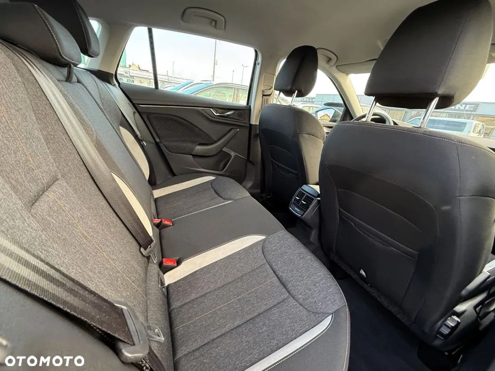 Skoda Scala 1.0 TSI Selection - 17