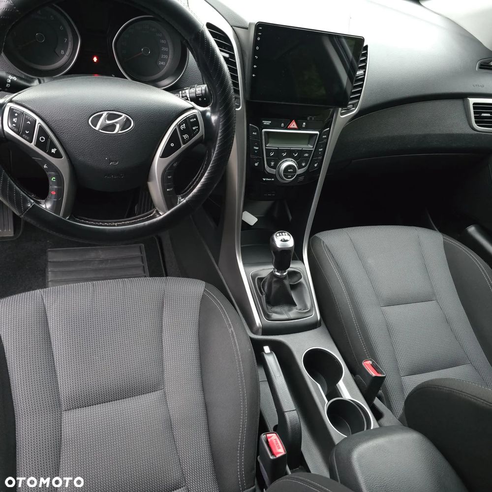 Hyundai i30 1.4 Comfort - 6