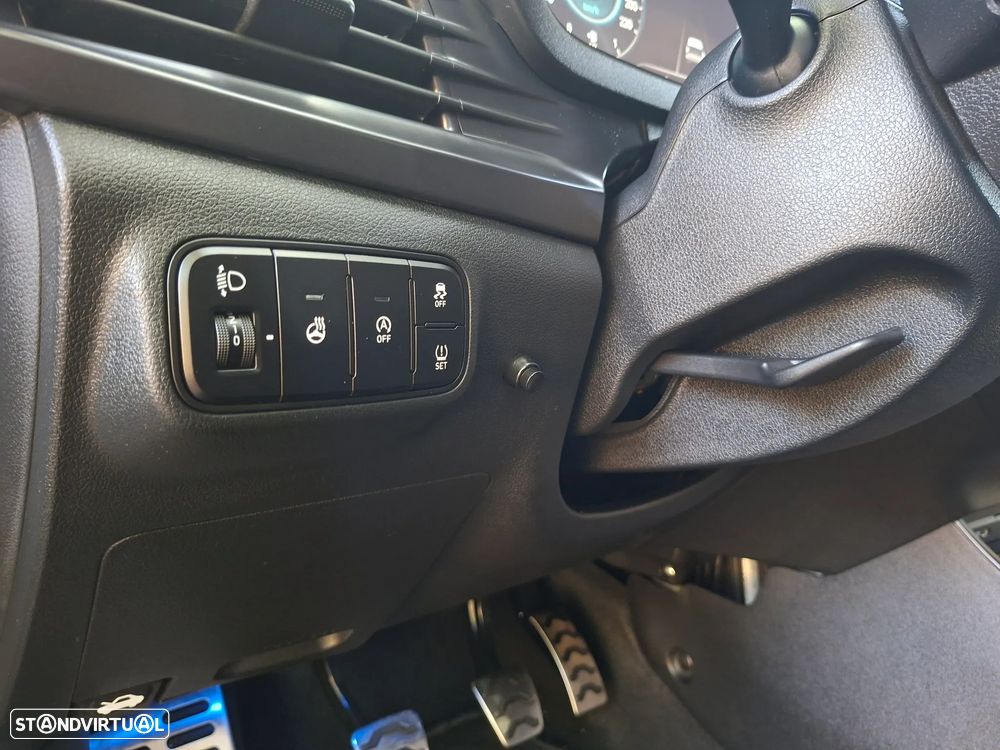 Hyundai Bayon 1.0 T-GDI Premium - 18
