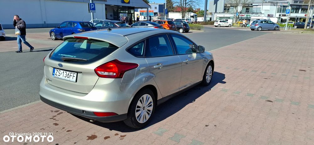 Ford Focus 1.6 Edition - 4