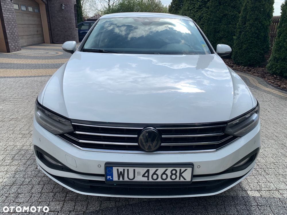 Volkswagen Passat 2.0 TDI EVO Elegance - 21