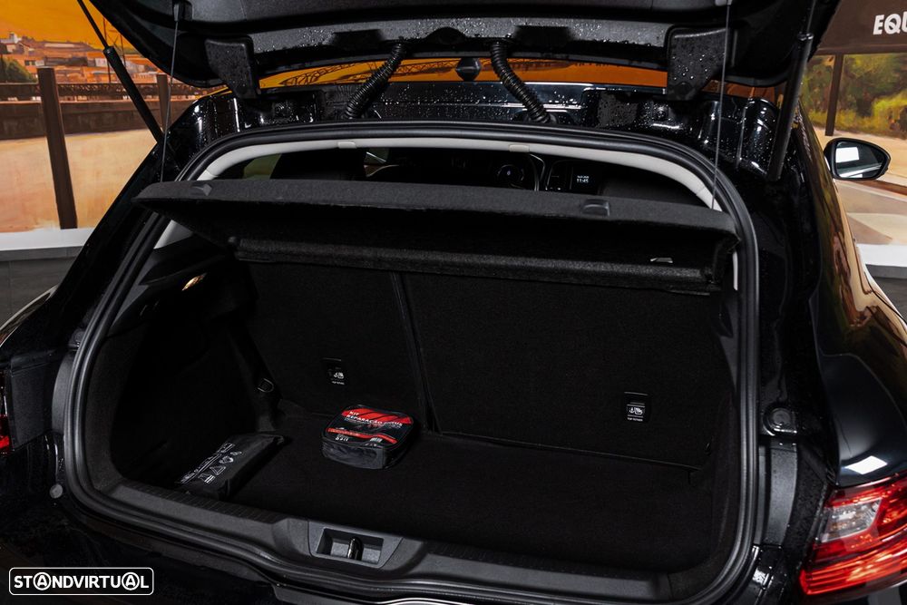 Renault Mégane 1.5 Blue dCi Limited - 9