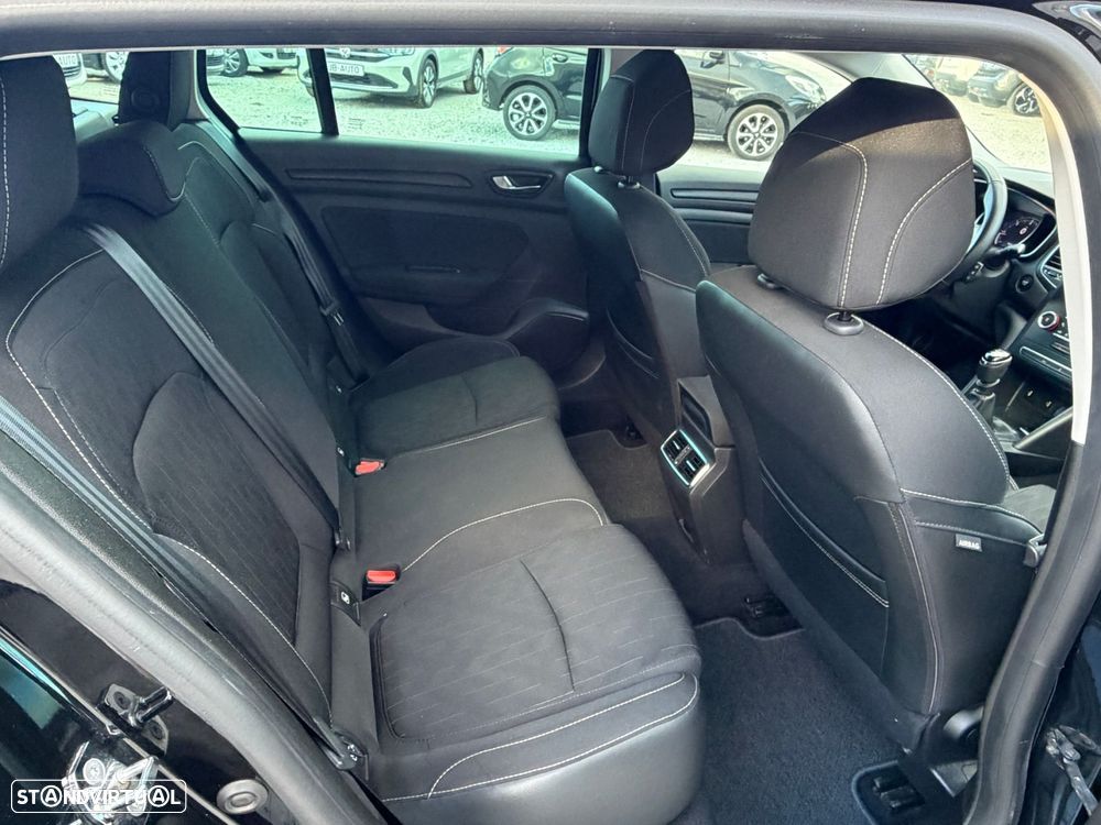 Renault Mégane Sport Tourer 1.5 Blue dCi Limited - 13