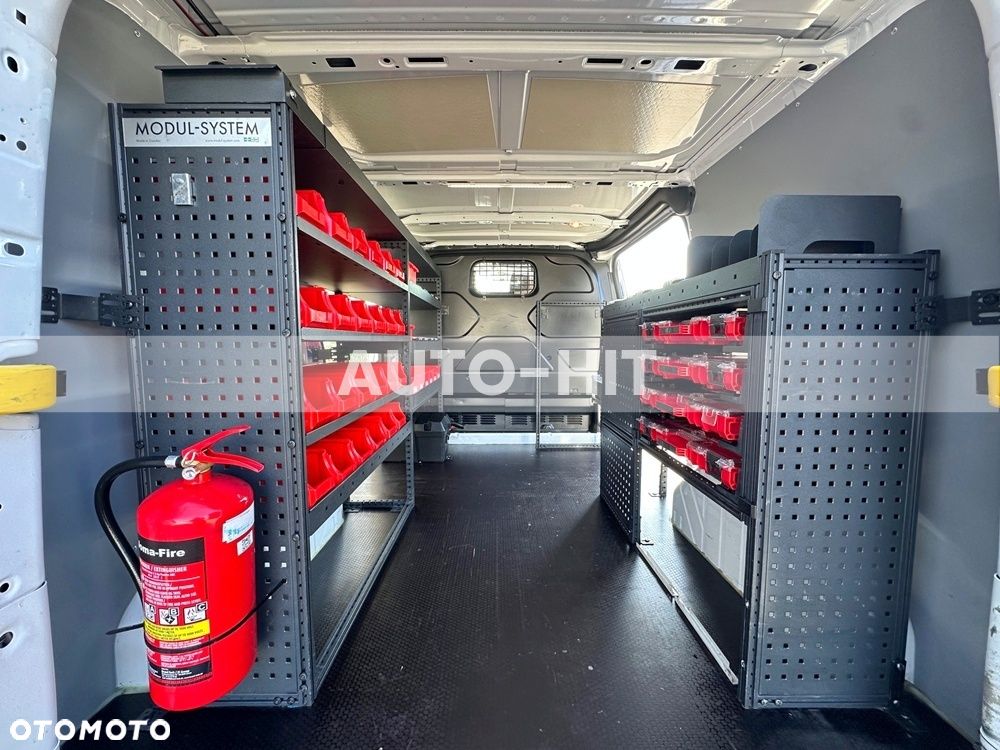 Ford Transit - 18