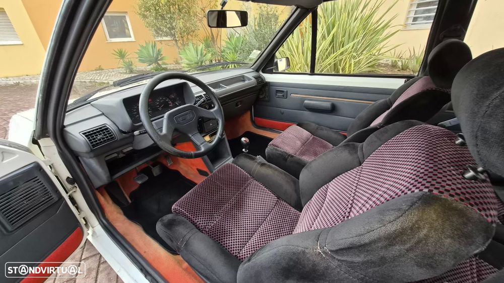Peugeot 205 Cabrio 1.6 CTI - 11