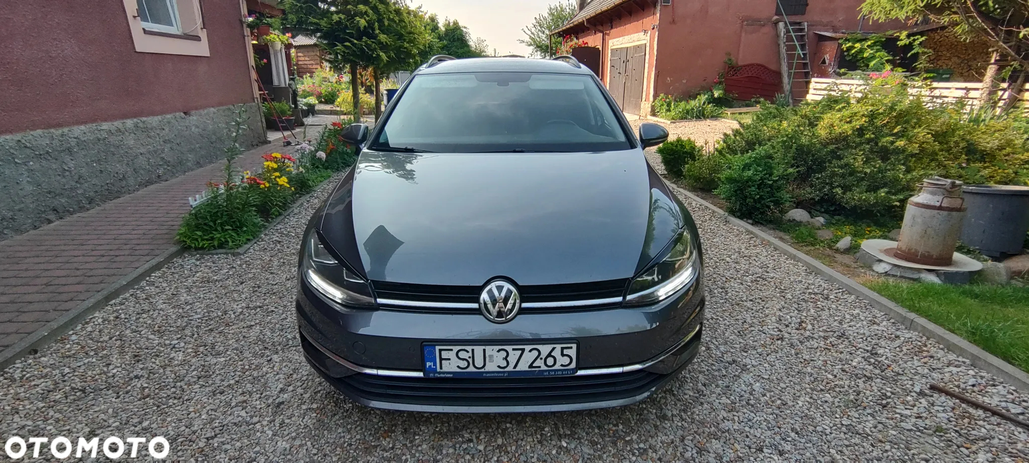 Volkswagen Golf - 3