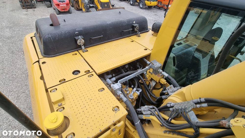 Caterpillar 318C/ Maszyna sprowadzona - 15