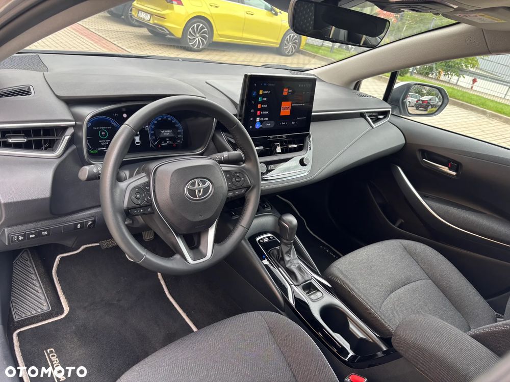 Toyota Corolla 1.8 Hybrid Comfort - 22