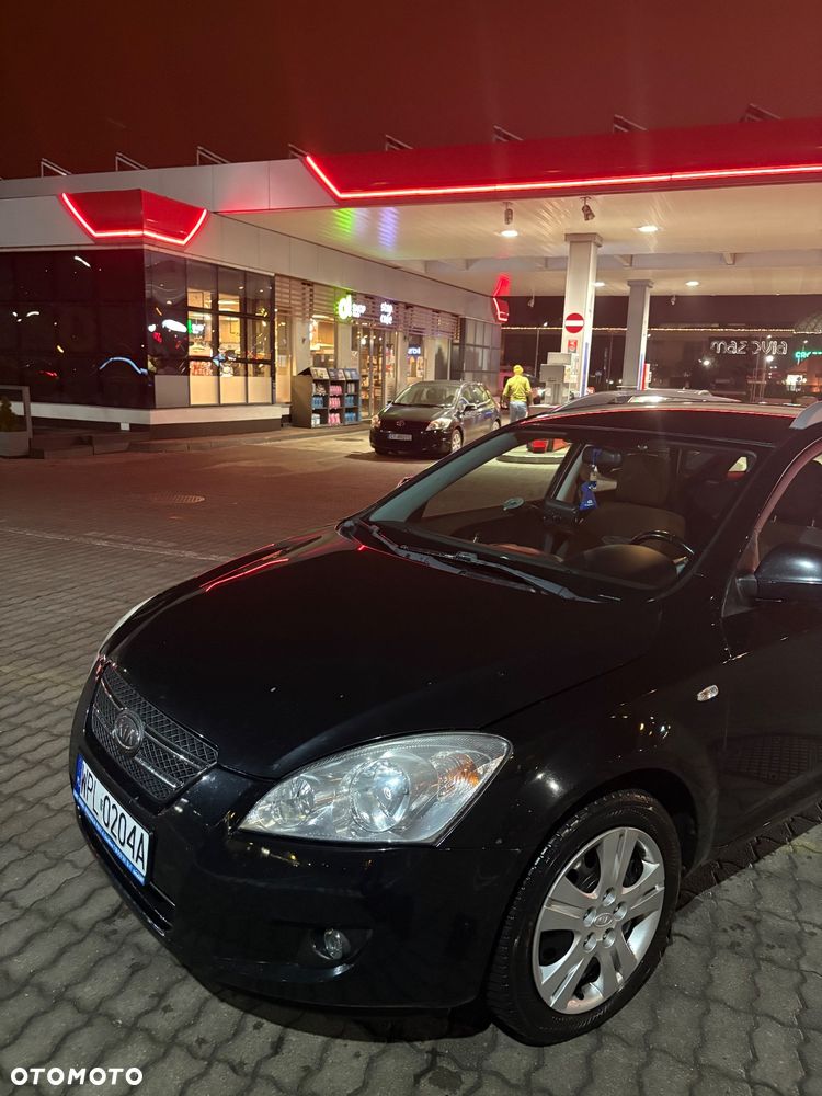 Kia Ceed 1.6 Crdi Comfort - 2