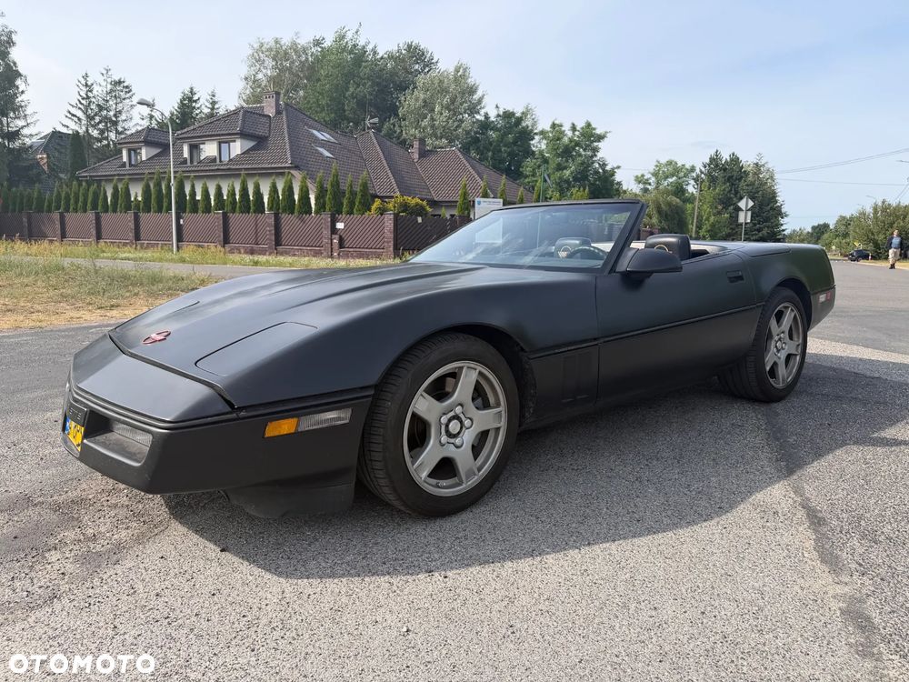 Chevrolet Corvette - 3