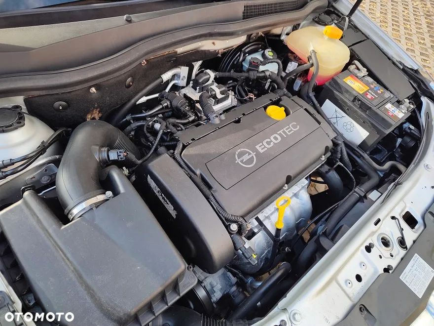 Opel Astra III 1.6 - 17