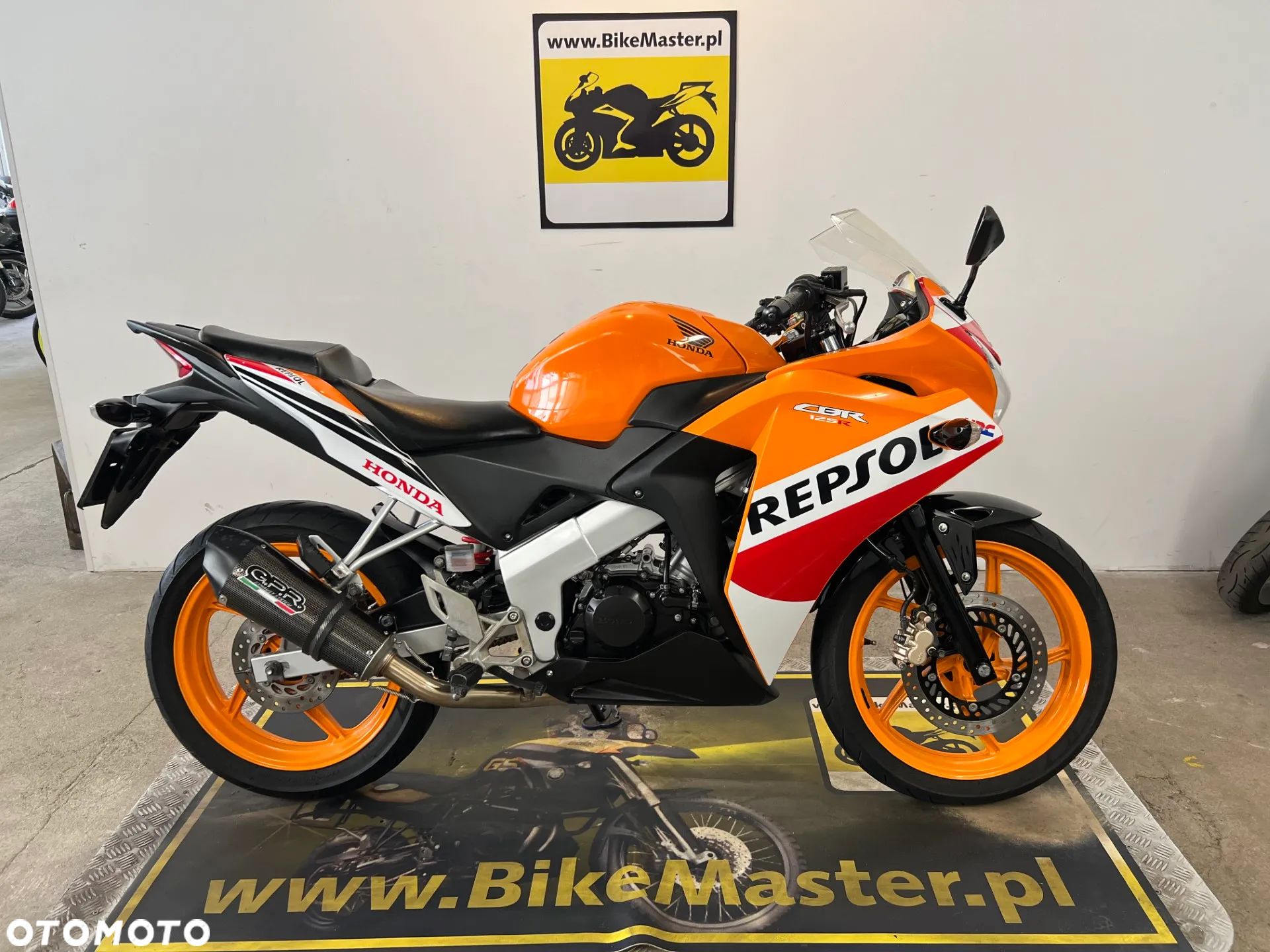 Honda CBR - 1