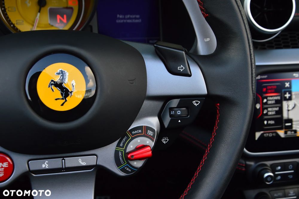 Ferrari Portofino M - 33