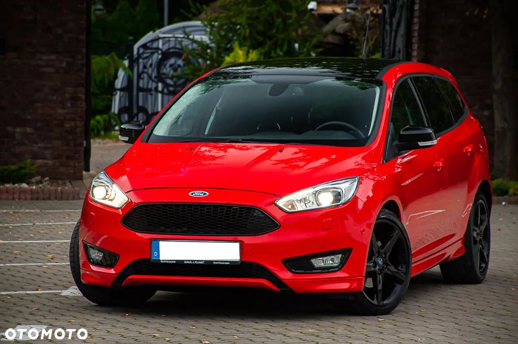 Ford Focus Turnier 1.5 EcoBoost Start-Stopp-System ST-Line - 1