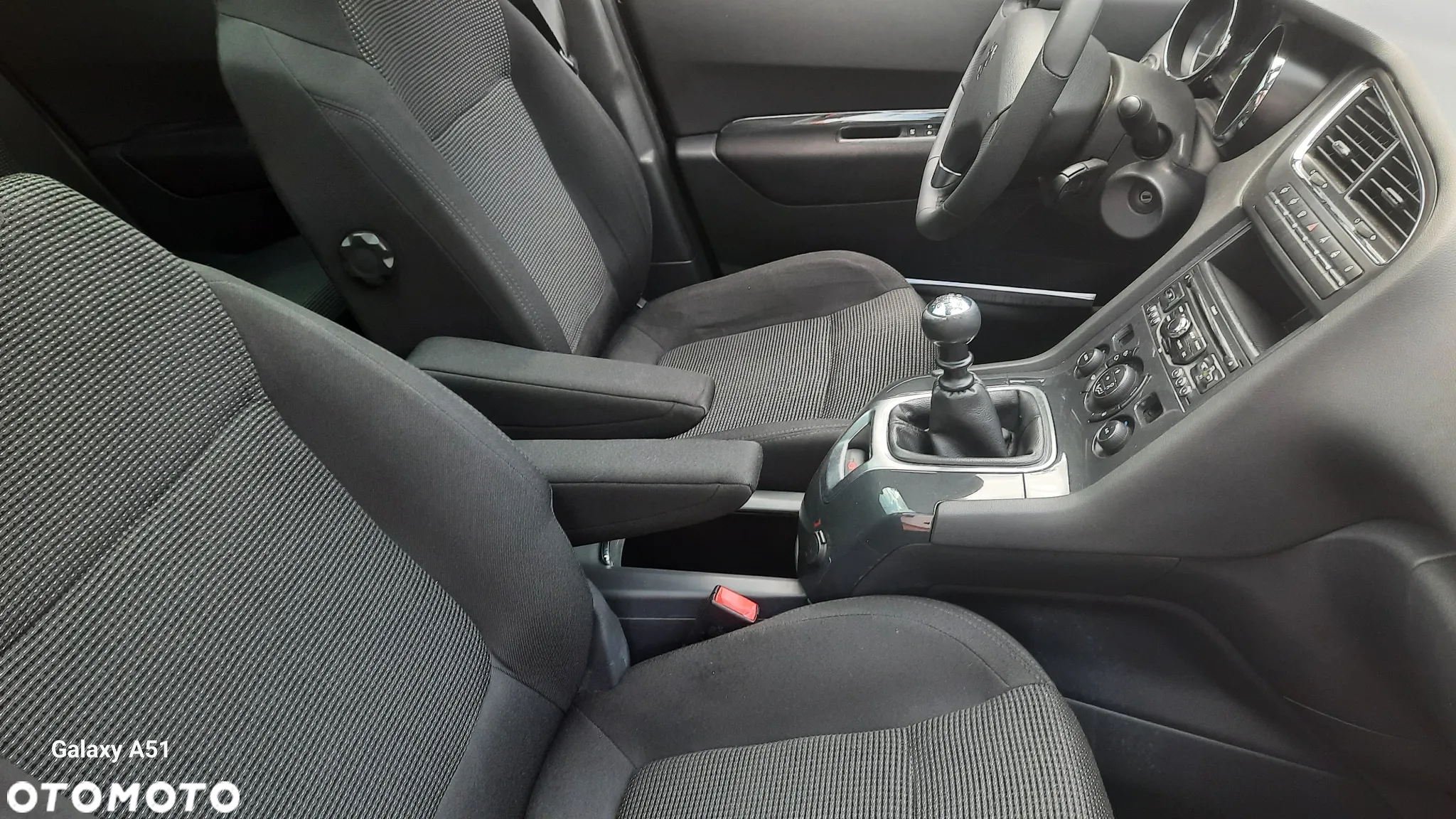 Peugeot 5008 - 9
