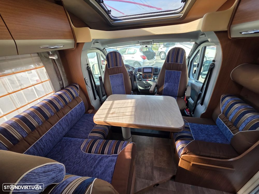 Burstner Privilége T727 2.3 130CV - 8