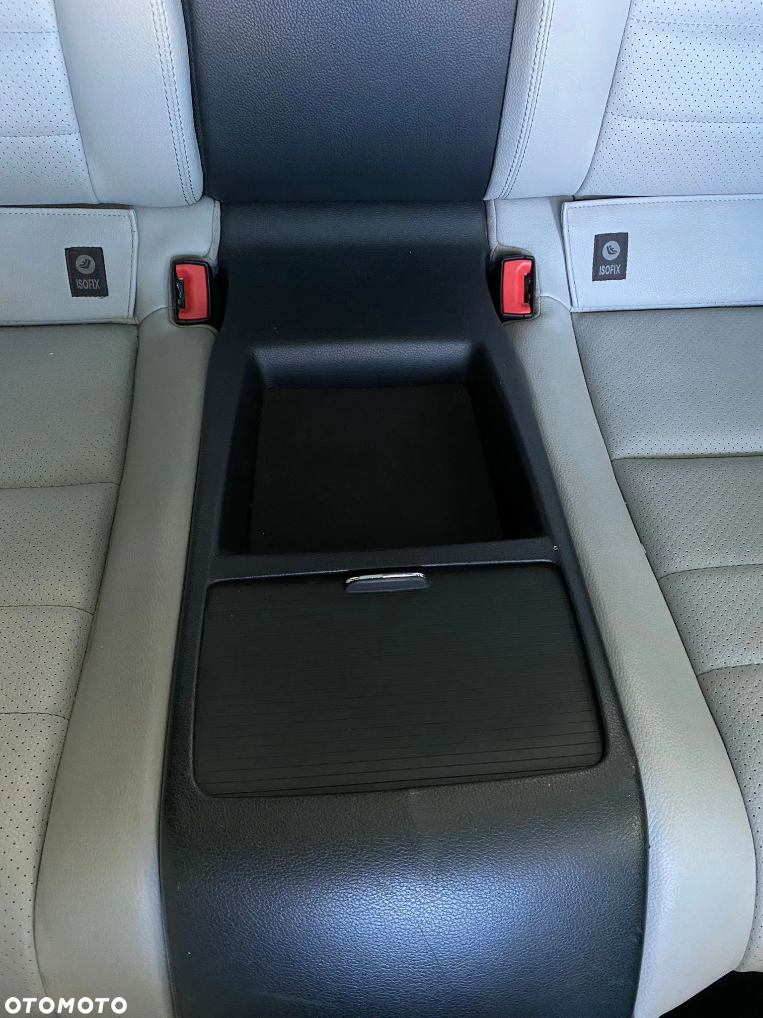 Mercedes-Benz Klasa C 250 Coupe (BlueEFFICIENCY) 7G-TRONIC - 30