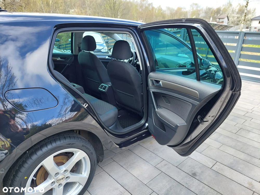 Volkswagen Golf 1.5 TSI ACT OPF IQ.DRIVE - 31