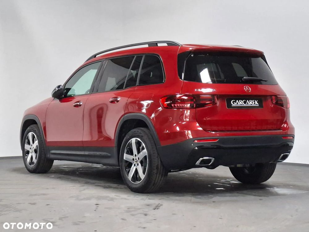 Mercedes-Benz GLB 200 Progressive 7G-DCT - 11