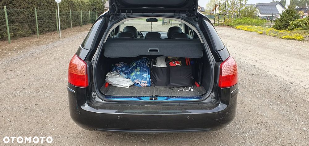 Peugeot 407 HDi 140 Business Line - 9