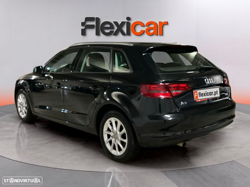 Audi A3 Sportback 1.6 TDI Design - 3