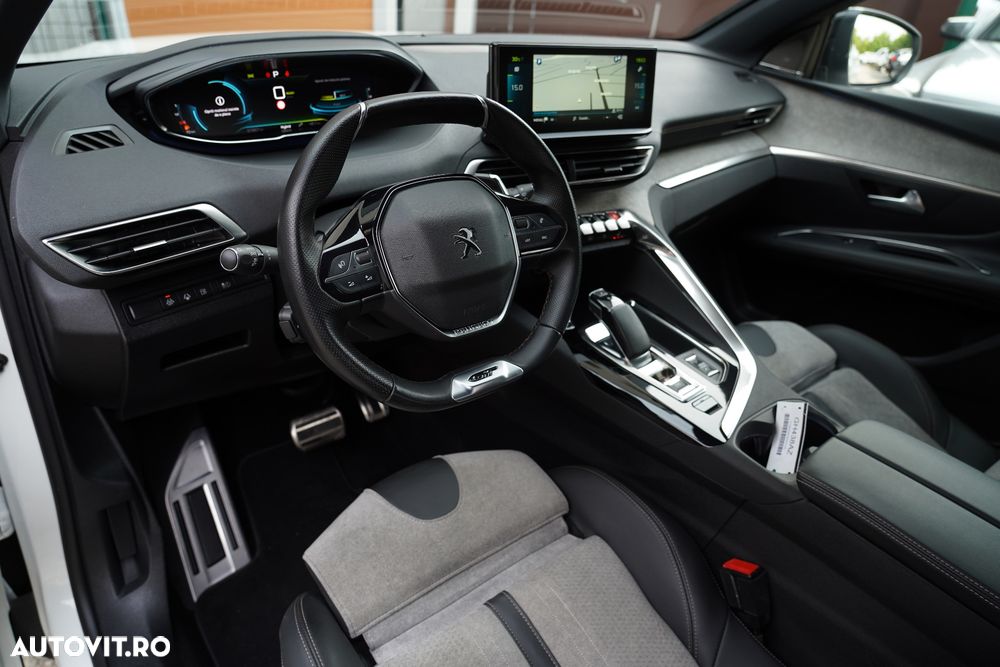 Peugeot 3008 PHEV EAT8 4X4 GT Pack - 15