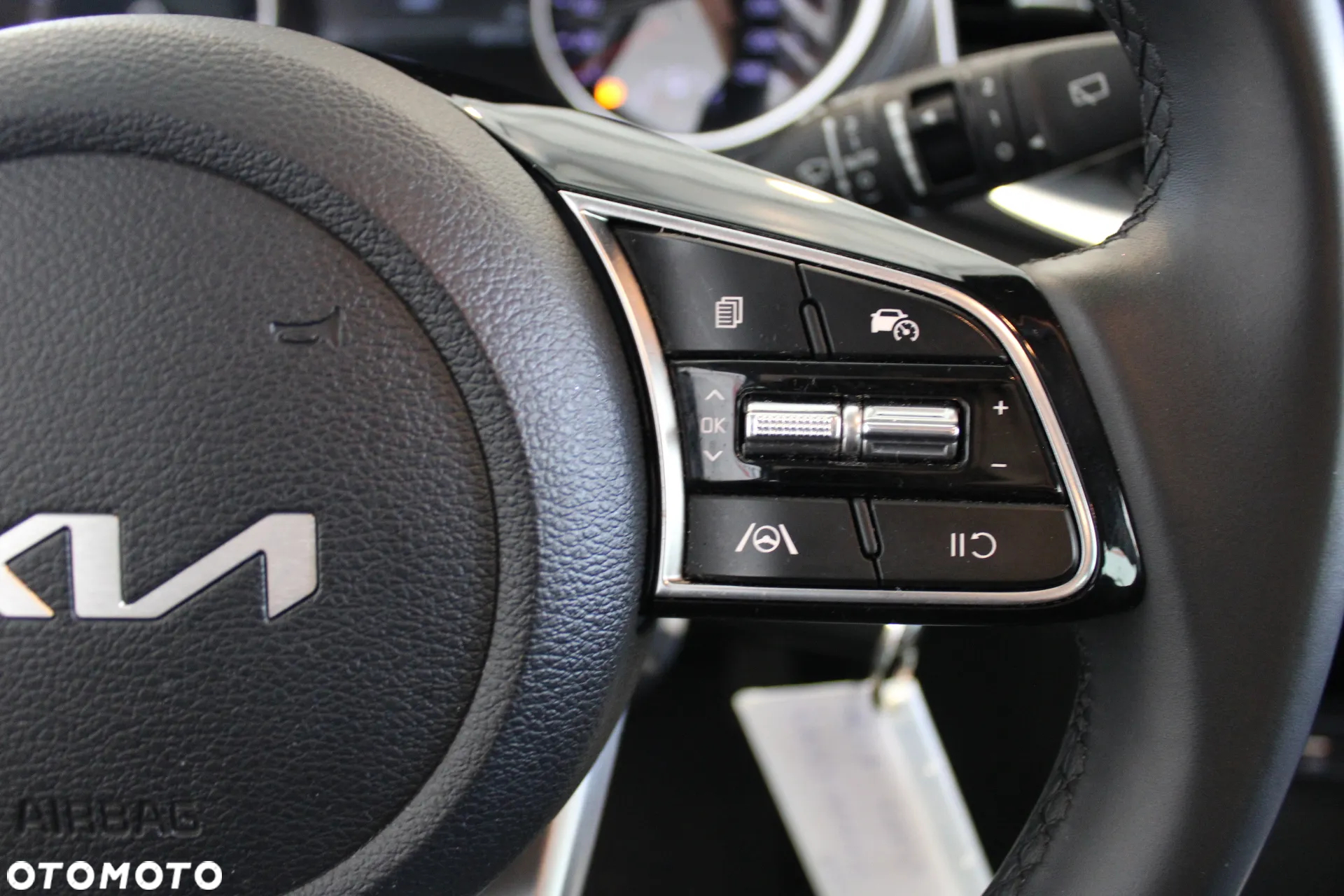 Kia Ceed 1.5 T-GDI M - 13