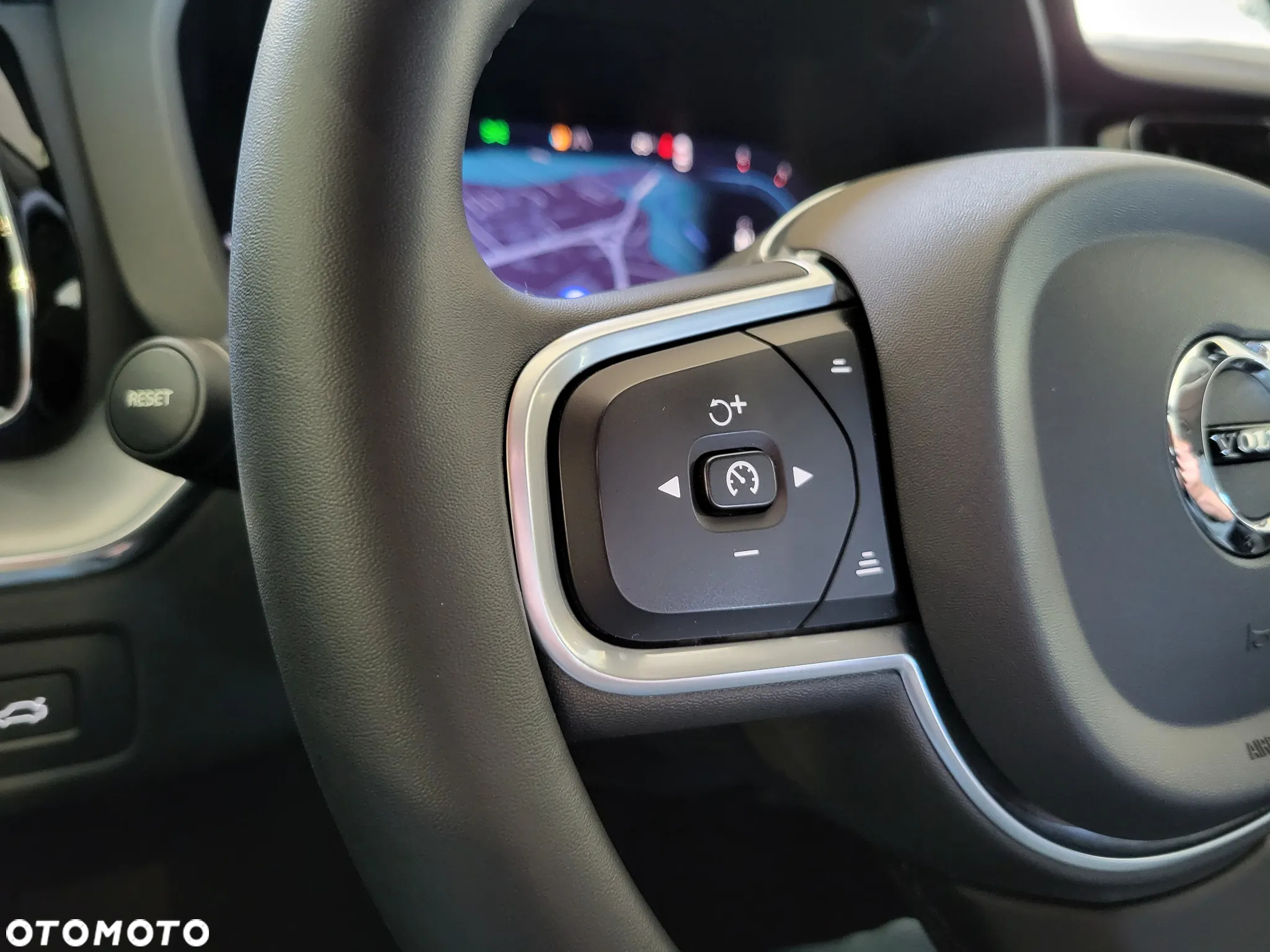 Volvo XC 60 - 16
