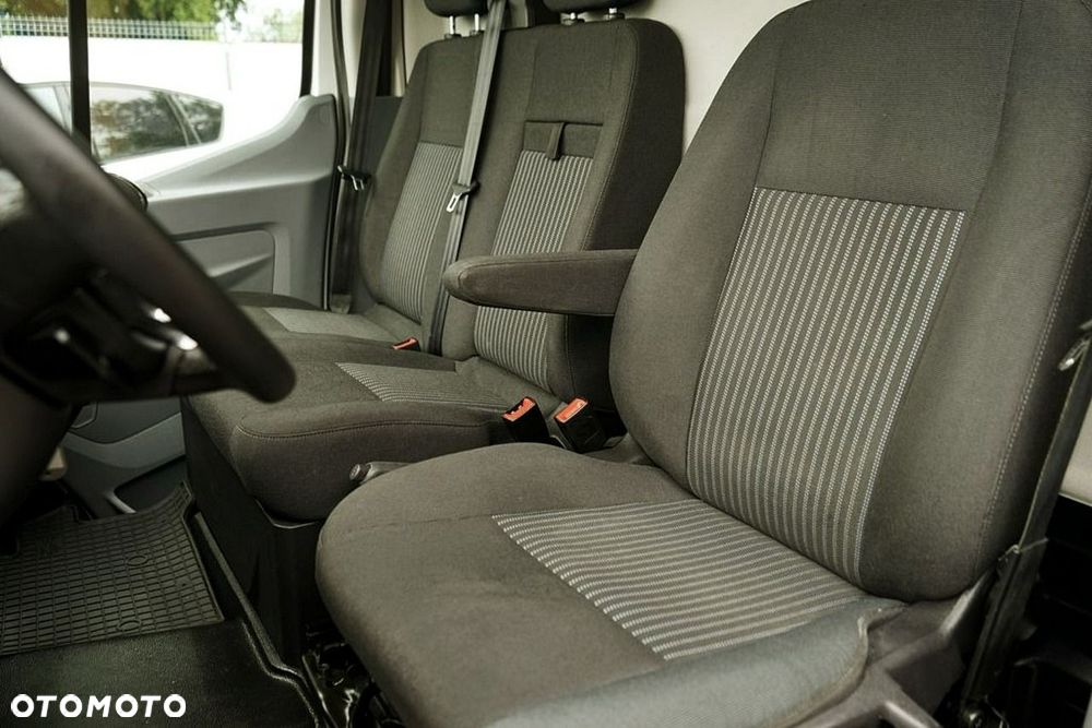 Ford Transit - 17