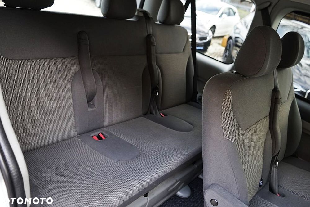 Opel Vivaro - 22