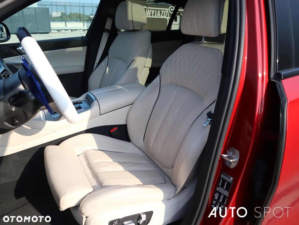 BMW X6 xDrive40d - 17