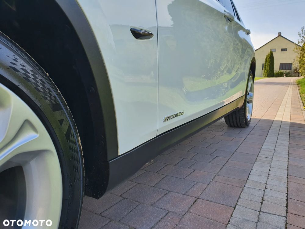 BMW X1 sDrive18d xLine - 14