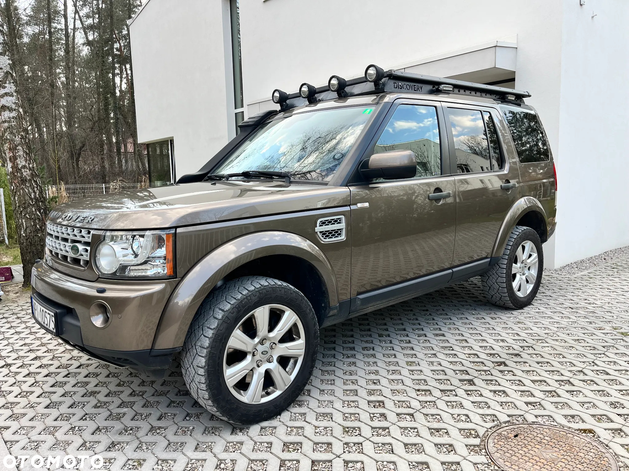 Land Rover Discovery IV 3.0SD V6 HSE - 6